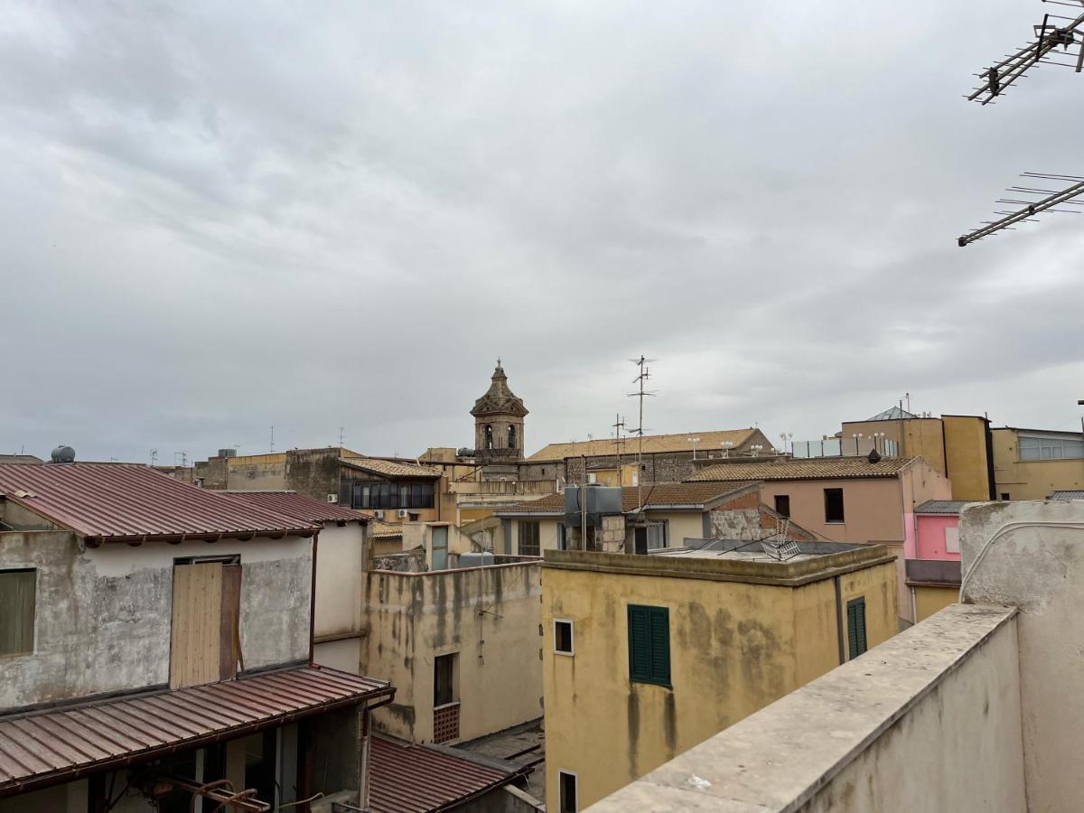 Casa Ai Tre Campanili * Gela
